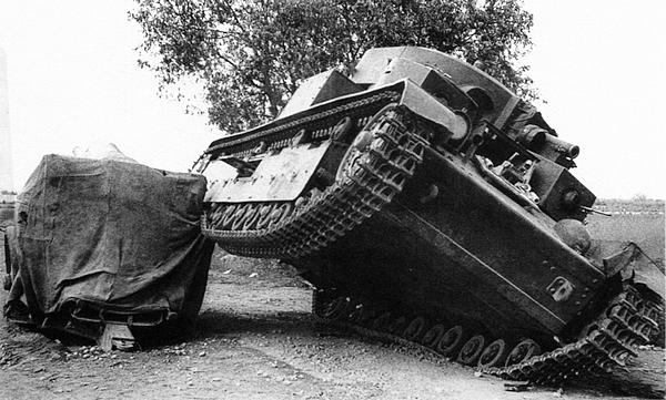 Средний танк Т-28. Трёхглавый монстр Сталина Средний танк Т-28. Трёхглавый монстр Сталина