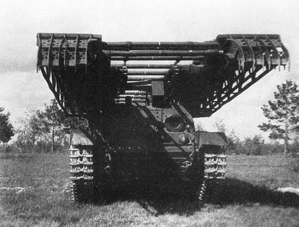 Средний танк Т-28. Трёхглавый монстр Сталина Средний танк Т-28. Трёхглавый монстр Сталина