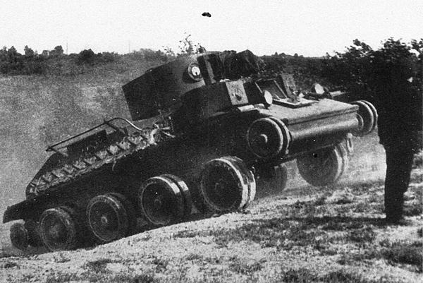 Средний танк Т-28. Трёхглавый монстр Сталина Средний танк Т-28. Трёхглавый монстр Сталина