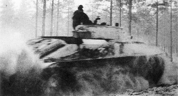 Средний танк Т-28. Трёхглавый монстр Сталина Средний танк Т-28. Трёхглавый монстр Сталина