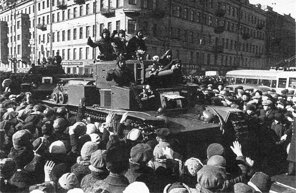 Средний танк Т-28. Трёхглавый монстр Сталина Средний танк Т-28. Трёхглавый монстр Сталина