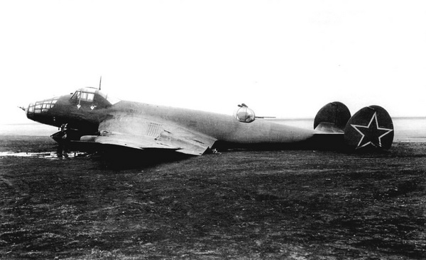 Дальний бомбардировщик Ер-2. Самолет несбывшихся надежд