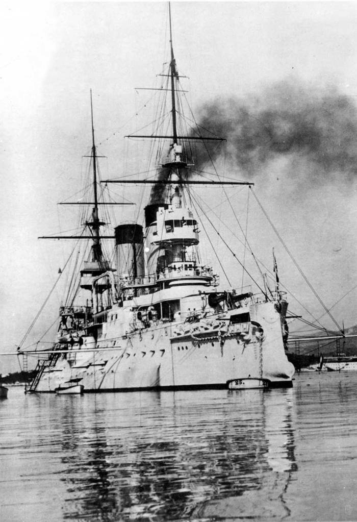 “Цесаревич” Часть I. Эскадренный броненосец. 1899-1906 гг. “Цесаревич” Часть I. Эскадренный броненосец. 1899-1906 гг.