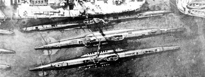 Английские подводные лодки типа “Е” в первой мировой войне. 1914-1918 гг. Английские подводные лодки типа “Е” в первой мировой войне. 1914-1918 гг.