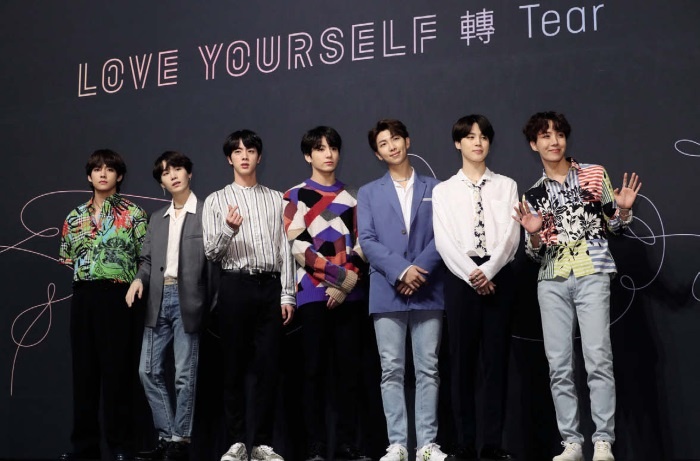 BTS. Биография группы, покорившей мир BTS. Биография группы, покорившей мир