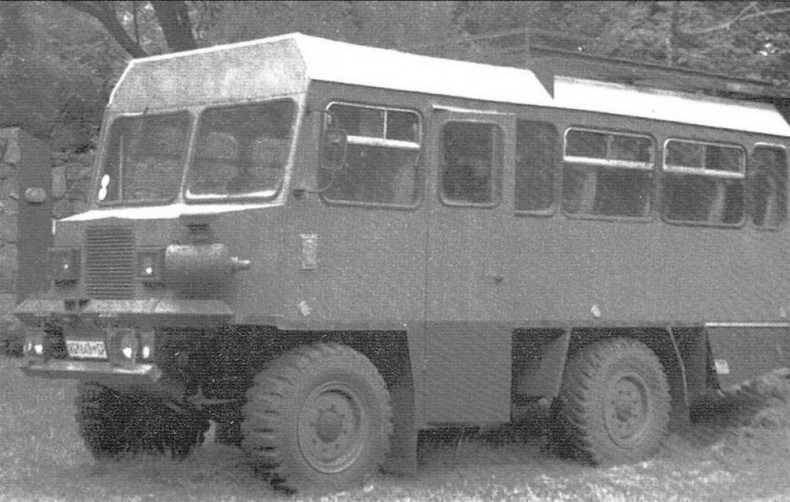 Бронетранспортёры на шасси UNIMOG 1950 - 2009 гг. Бронетранспортёры на шасси UNIMOG 1950 - 2009 гг.