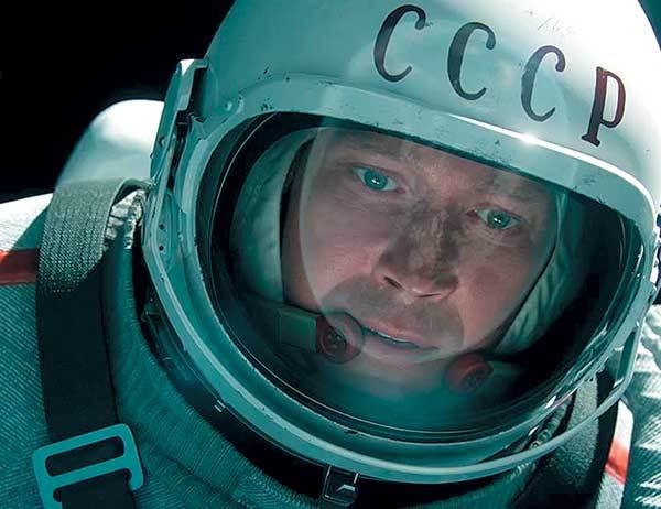 Оттенки русского. Очерки отечественного кино Оттенки русского. Очерки отечественного кино