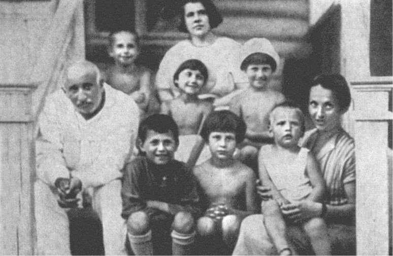 Дом правительства. Сага о русской революции Дом правительства. Сага о русской революции