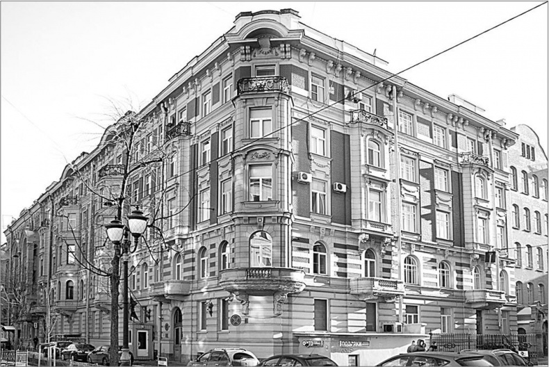 Петербургские доходные дома. Очерки из истории быта Петербургские доходные дома. Очерки из истории быта