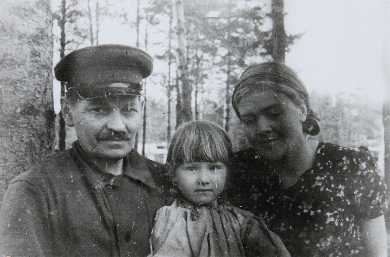 Лара. Нерассказанная история любви, вдохновившая на создание «Доктора Живаго» Лара. Нерассказанная история любви, вдохновившая на создание «Доктора Живаго»
